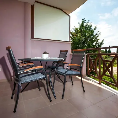 Guest house And Camaiore
